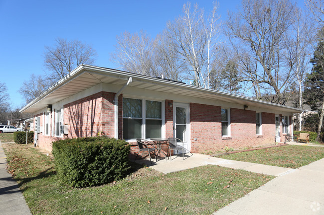 Building Photo - Ironton Estates