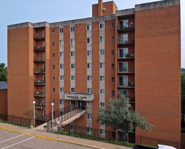 Photo - 1001 Grandview Ave Apartment