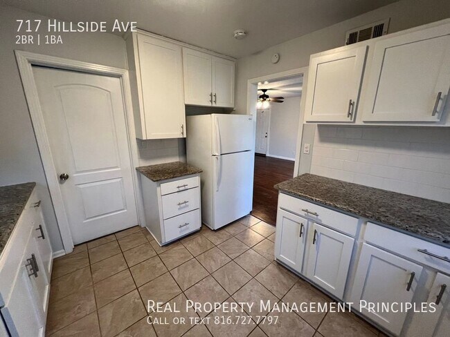Building Photo - Recently Renovated 2 Bedroom, 1 Bathroom H...