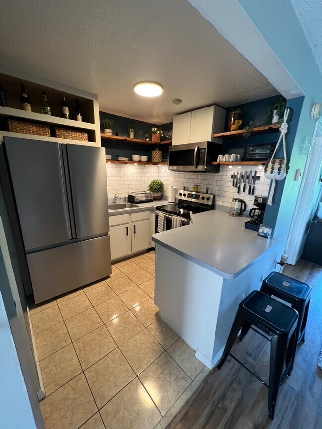 Foto del edificio - 107 Treetop Cir