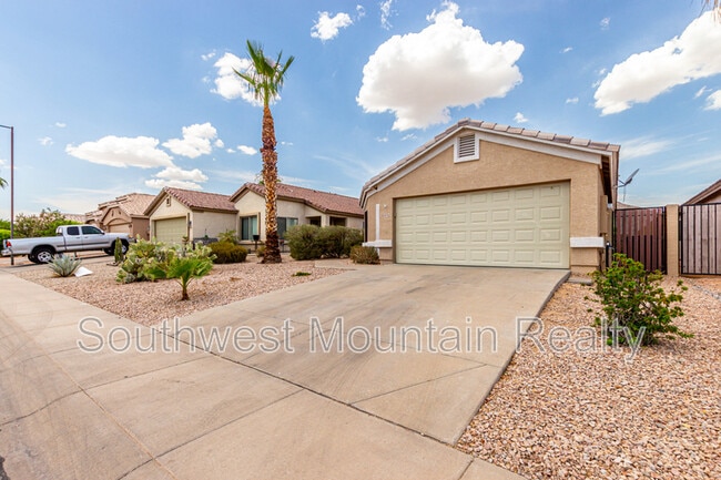 Building Photo - 33782 N Mercedes Dr