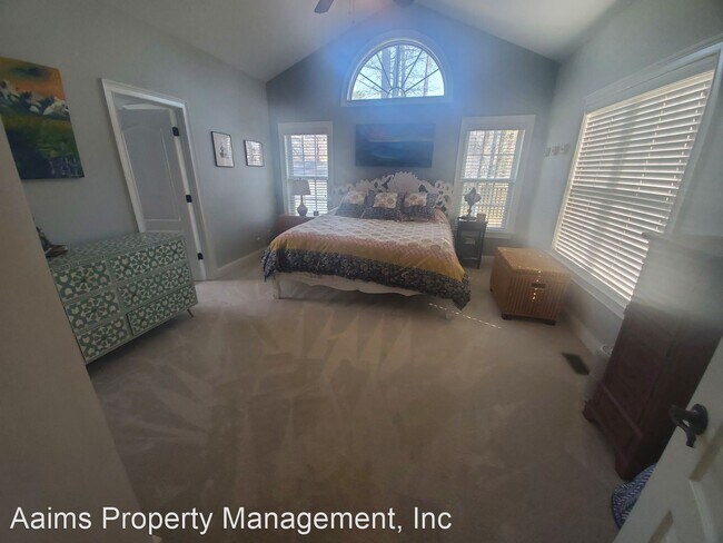Building Photo - 4 br, 3 bath House - 2409 Thorngrove Court