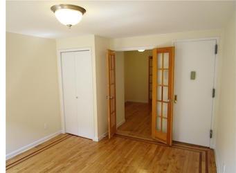 Building Photo - 113 Saint Marks Pl