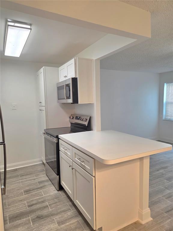 Foto del edificio - 353 S McMullen Booth Rd