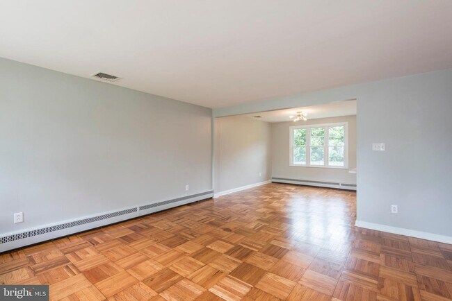 Foto del edificio - 148 S Cedar Hollow Rd