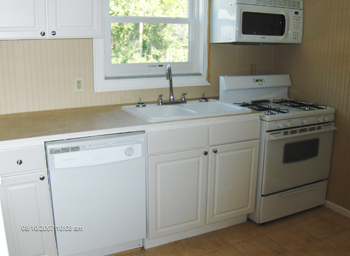 Renovated Kitchen - Virginia Highland Apartments