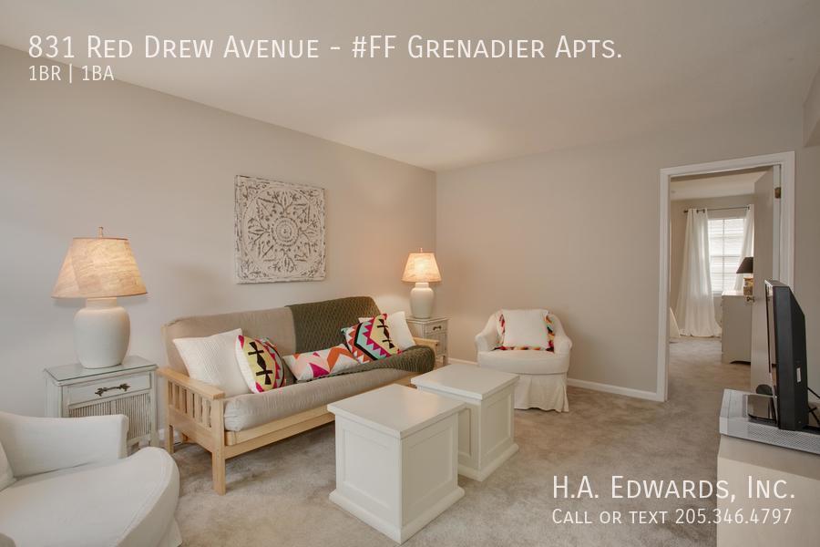 Foto principal - 831 Red Drew Ave