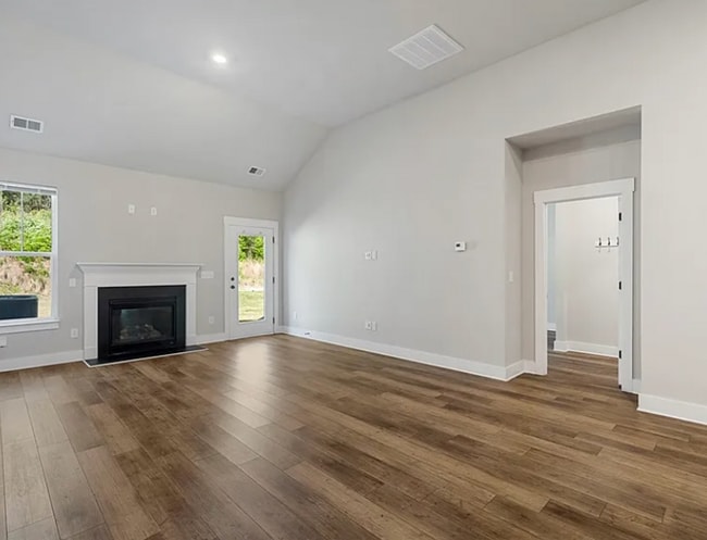 Building Photo - ONE MONTH FREE RENT - Spacious 3-Bedroom Home in Easley