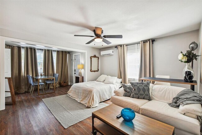 Foto del edificio - 6705 N Branch Ave
