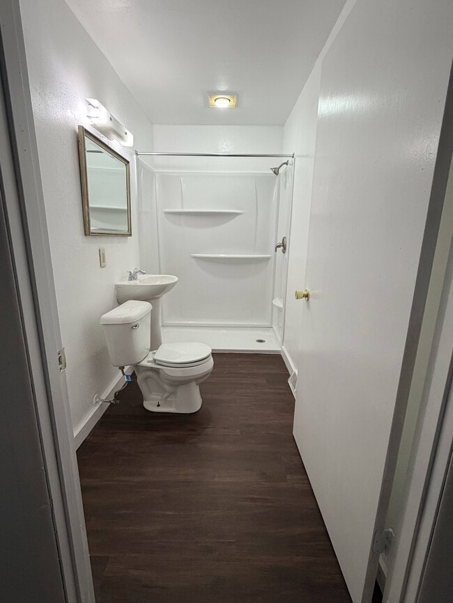 Building Photo - 4902 Altem Cir