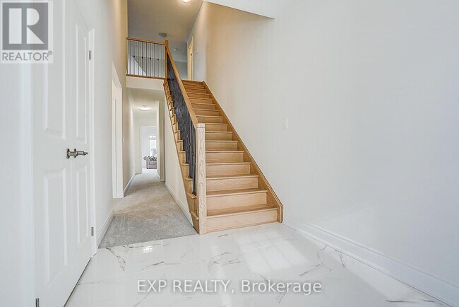 Building Photo - 4 Palmira Dr