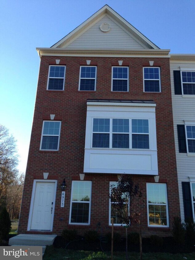6973 Southmoor St, Hanover, MD 21076 Townhome Rentals in Hanover MD
