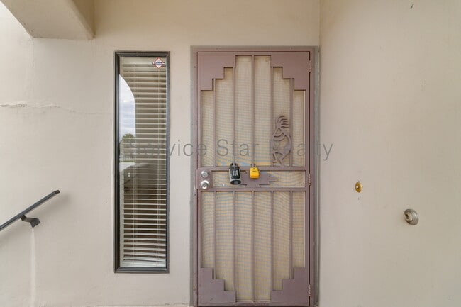 Building Photo - 3640 N 38th St