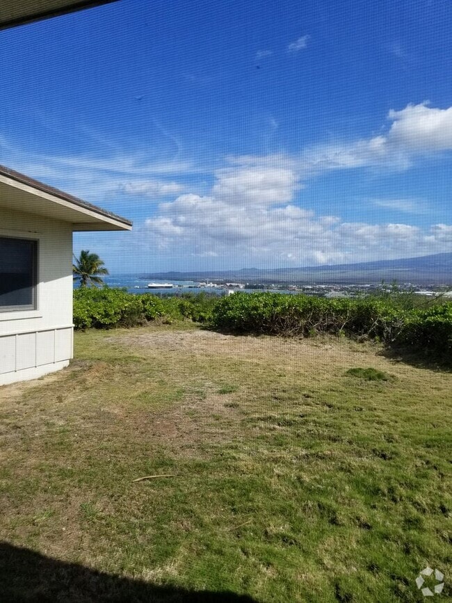 Building Photo - 112 Lunalilo St
