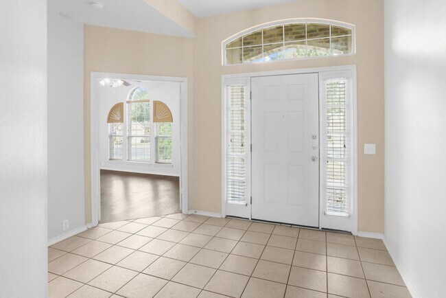 Foto del edificio - 3 Bedroom/2.5 Bath Village At Encino Park
