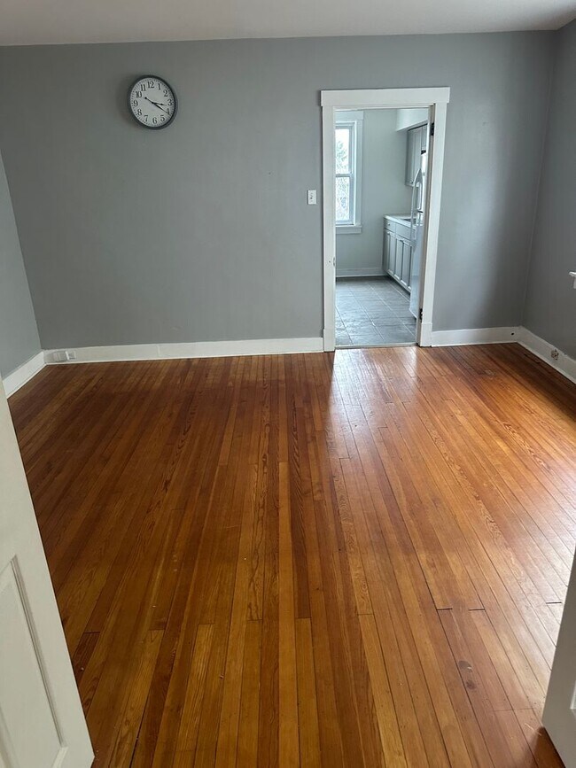 Foto del edificio - 110 Madeline St