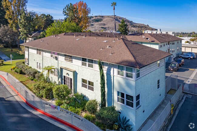 3648 Kalsman Dr de los Ángeles, CA, 90016-4404 - Cameo Woods