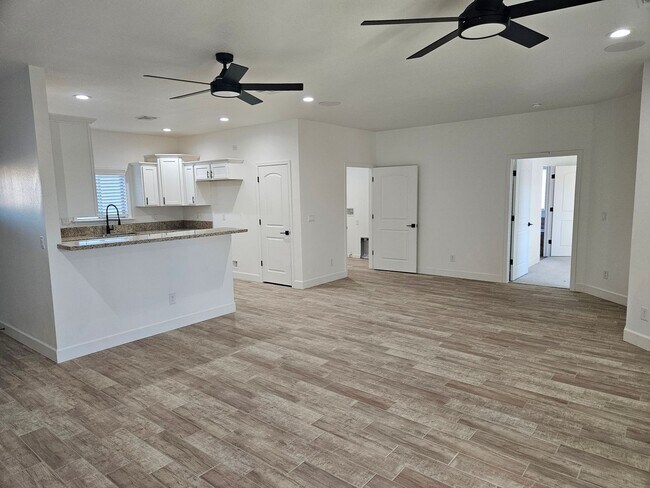 Foto del edificio - Brand New Construction Home