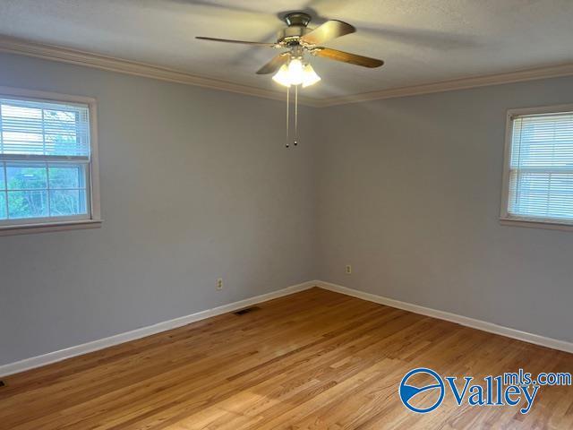 Foto del edificio - 1508 Fell Ave NE