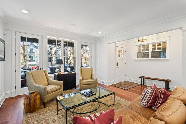 Foto del edificio - 4322 N Hermitage Ave