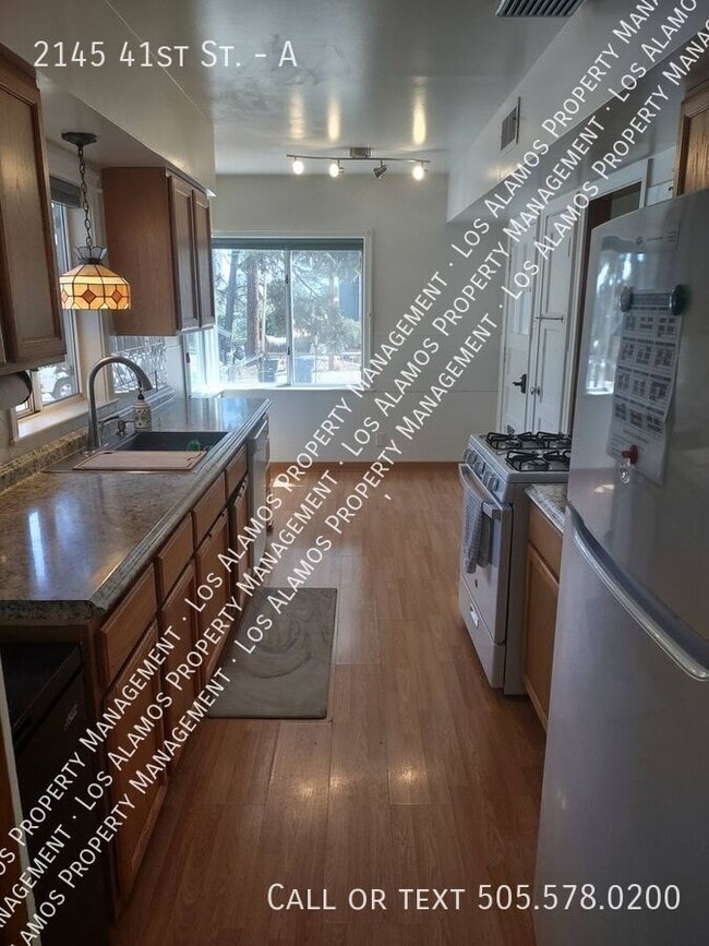 Building Photo - 2145 41st St