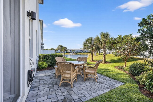 Photo - 1721 Lindley St Townhome