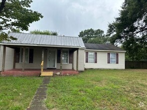 Building Photo - 5907 Edgelawn St