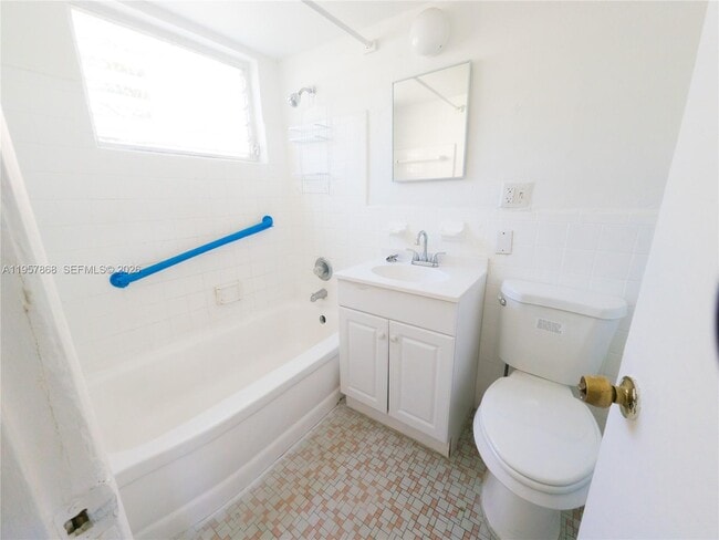 Building Photo - 1716 NW 19th St