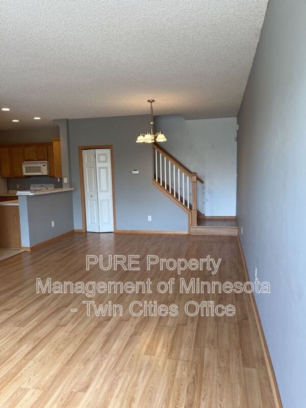 Building Photo - 4553 Victor Path