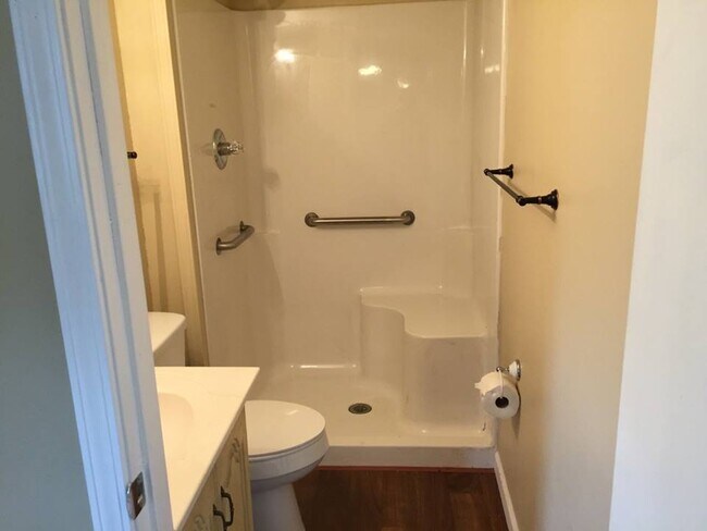 Foto del edificio - 1 bedroom 1 bath