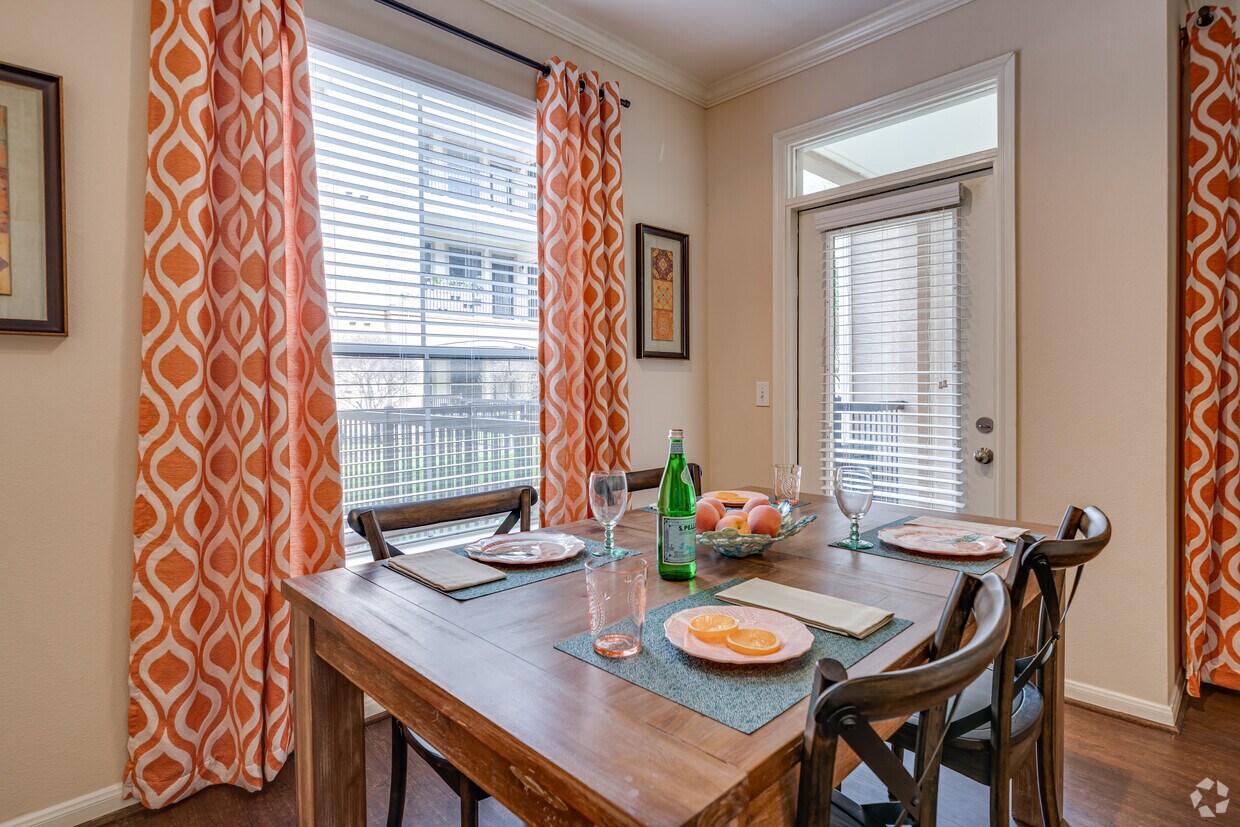 Remington Park Apartments 5510 S Rice Ave Houston, TX