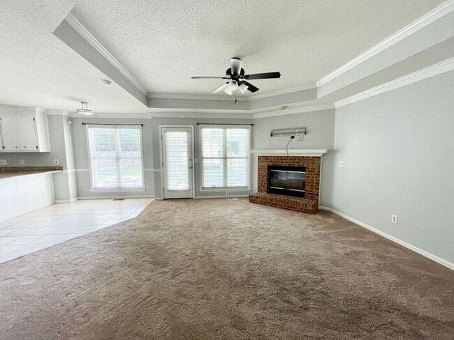 Building Photo - West Columbia