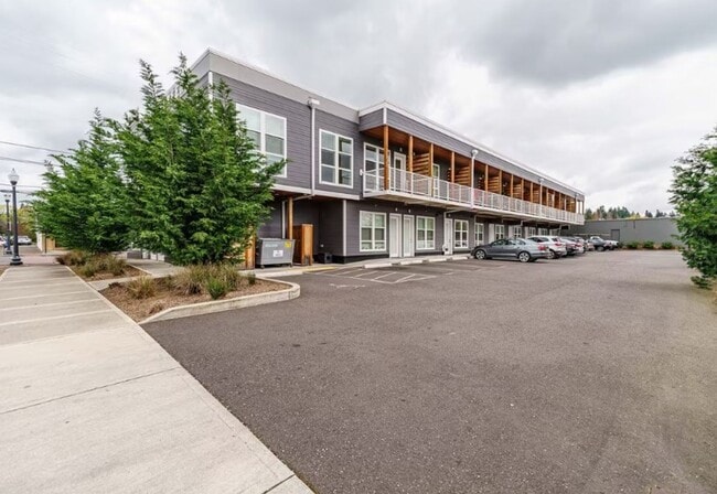 Evergreen Multiplex - Evergreen Multiplex Apartment