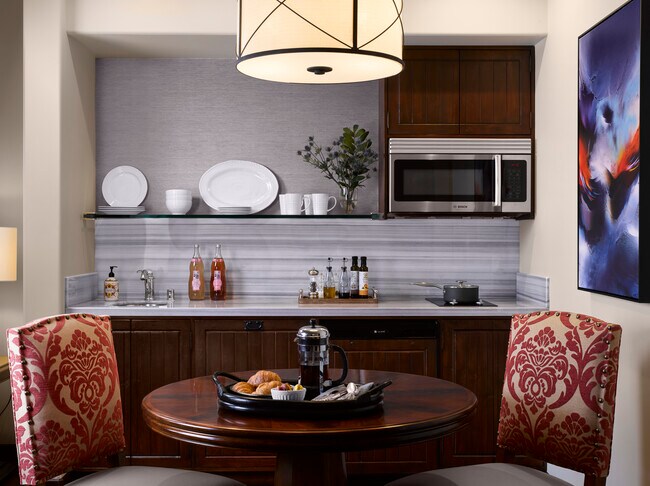 Fully Equipt Kitchenette - 10850 Lindbrook Dr