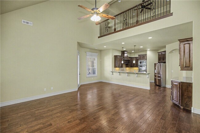 Building Photo - 6600 Willowridge Ln