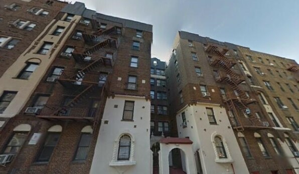 Building Photo - 3110 Brighton 7Th St