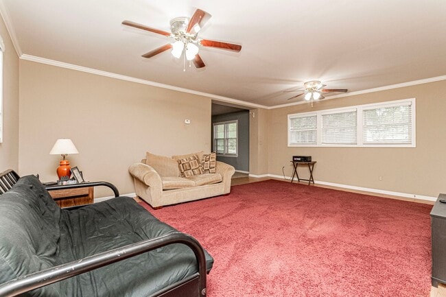 Building Photo - 1113 NW 3rd St