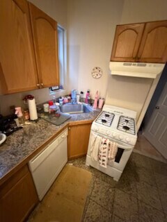 Foto del edificio - 38 Hemenway St