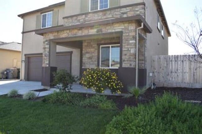 Building Photo - 4297 Lasalle Dr