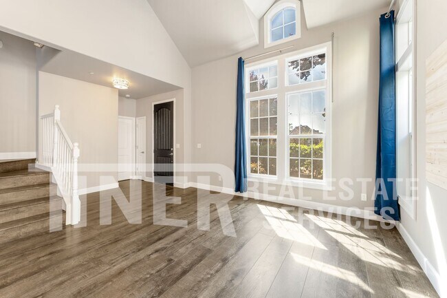 Foto del edificio - 1040 Matthews Run Way