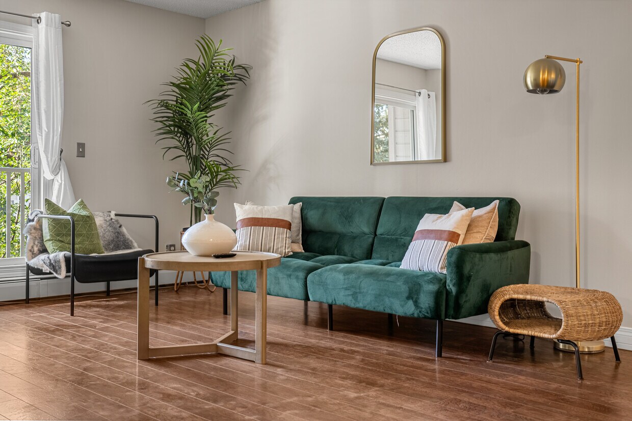 Photo principale - 732 57 Av SW
