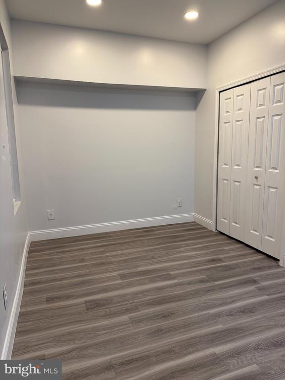 Foto del edificio - 703 W Huntingdon St