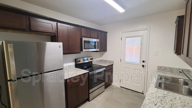 Building Photo - 9110 Winding Ct