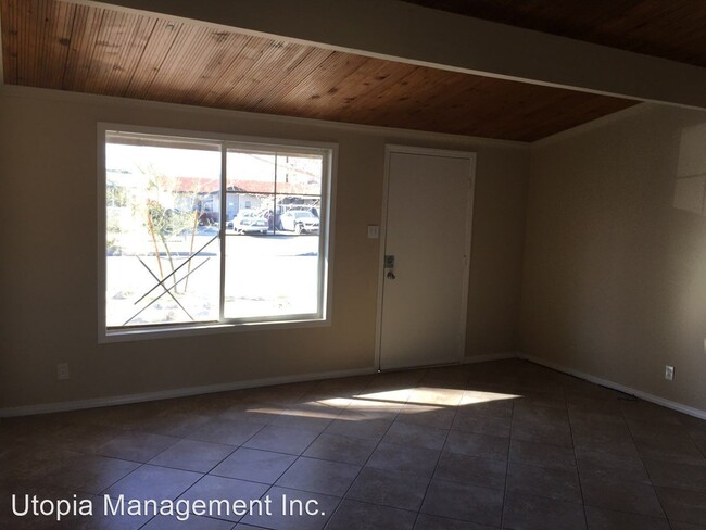 Foto del edificio - 3 br, 1.5 bath House - 45524 Gadsden Ave