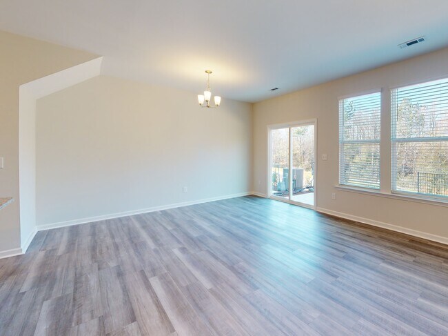 Foto del edificio - 420 Foxtail Lily Drive