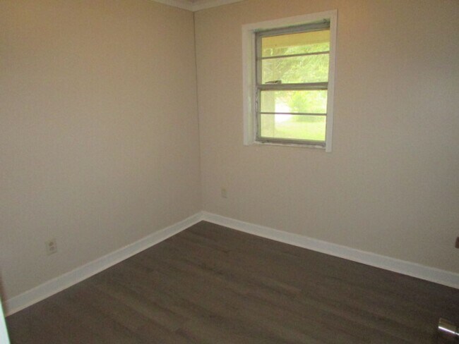 Building Photo - Coming Soon!!