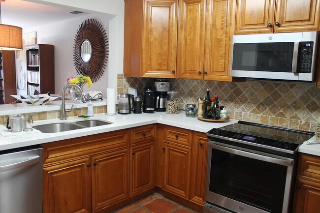 Foto del edificio - 1120 Ocean Dunes Cir