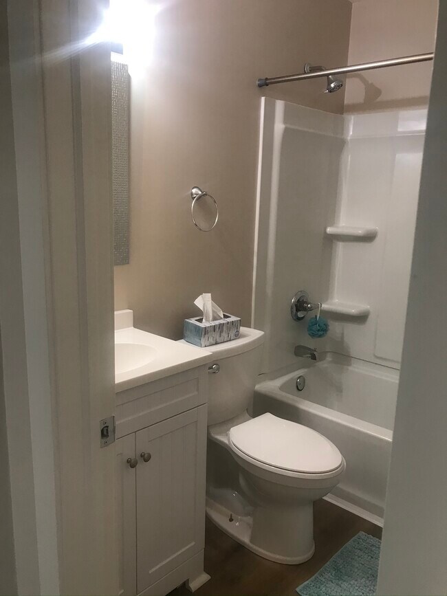 31 W Williams St Unit E, Marengo, OH 43334 Apartments in Marengo, OH