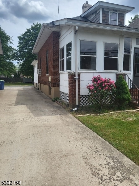 Building Photo - 522 Vosseller Ave