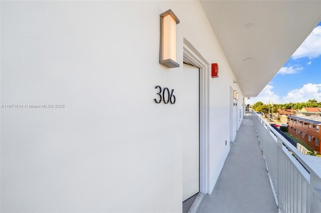 Photo - 1536 NW 15th Ave Apartment